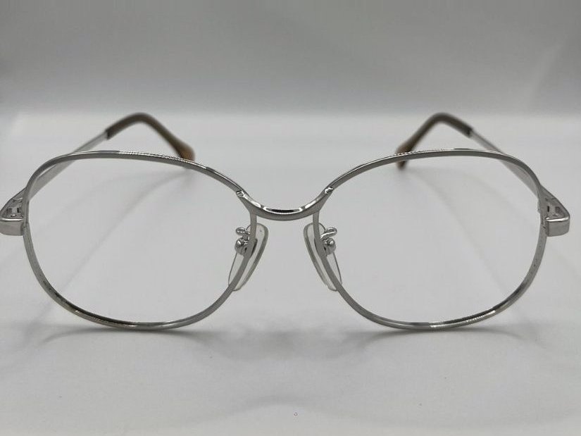 SILVER vintage eyewear